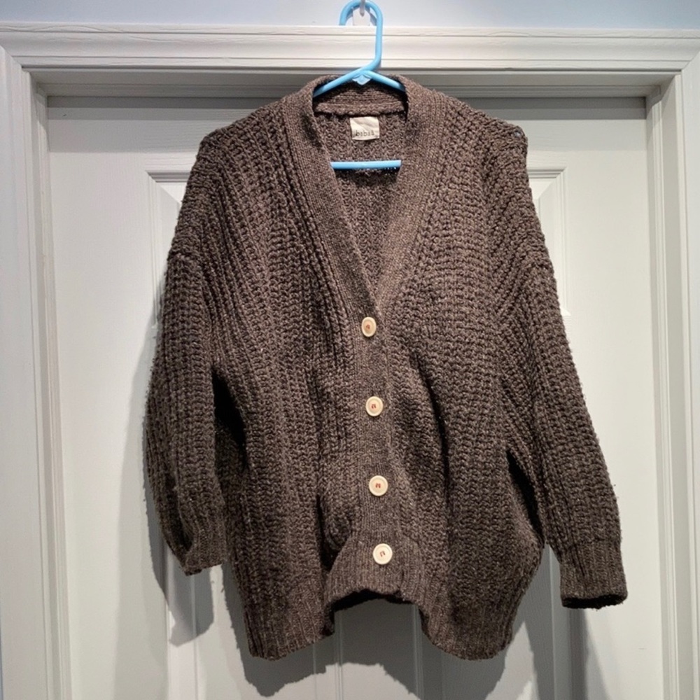 Babaa No. 19 Wool Cardigan in Oak